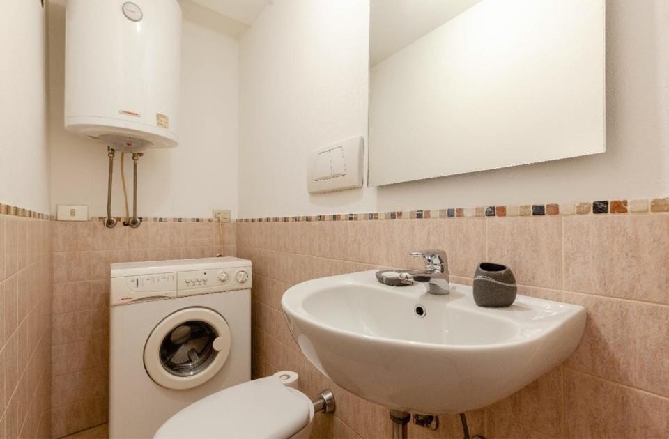 Yourvacanza Navigli Loft Διαμέρισμα Μιλάνο Εξωτερικό φωτογραφία