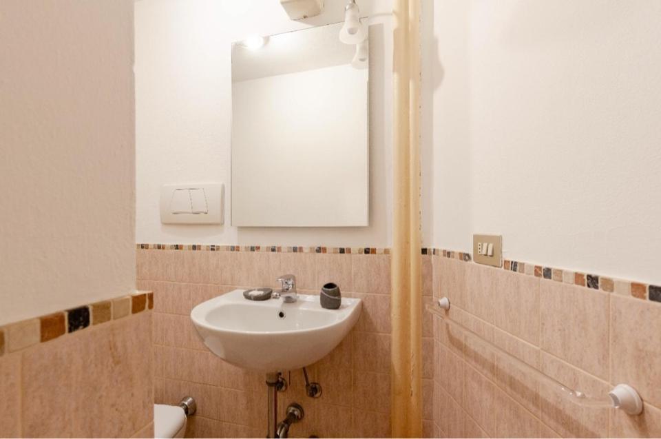 Yourvacanza Navigli Loft Διαμέρισμα Μιλάνο Εξωτερικό φωτογραφία